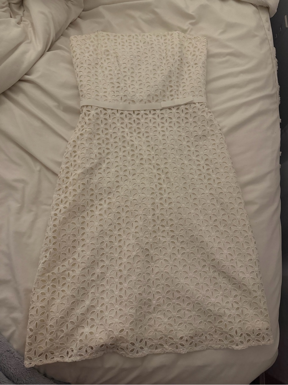 Laundry Shelli Segal Strapless White Lace A-Line Dress